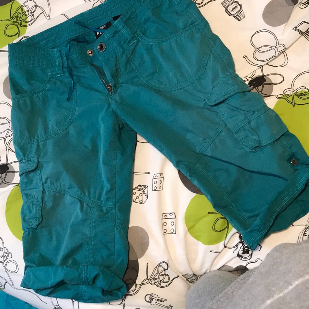 Kuhl size 4 shorts